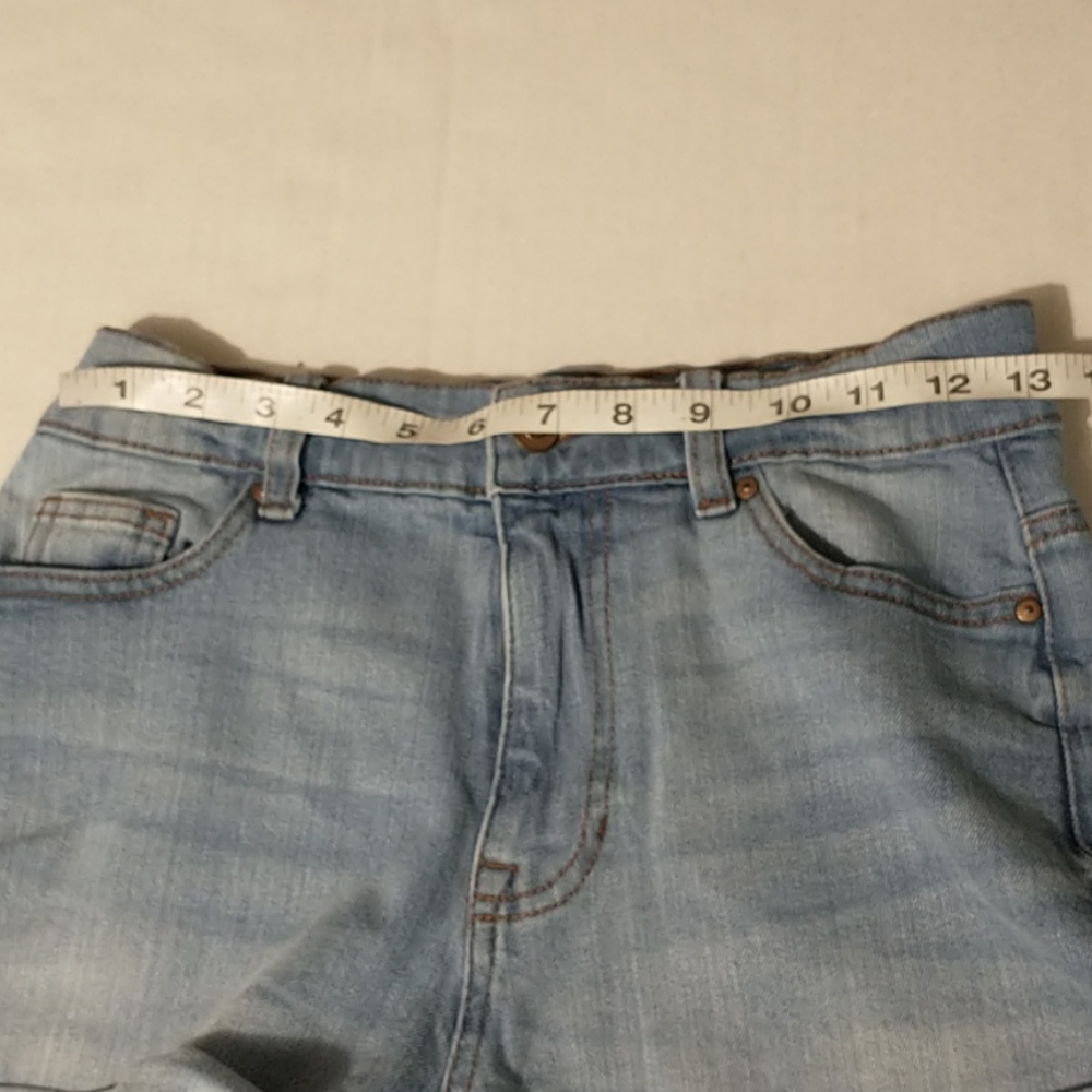 No Boundaries High Rise Jean Shorts Size 5 - Picture 6 of 7